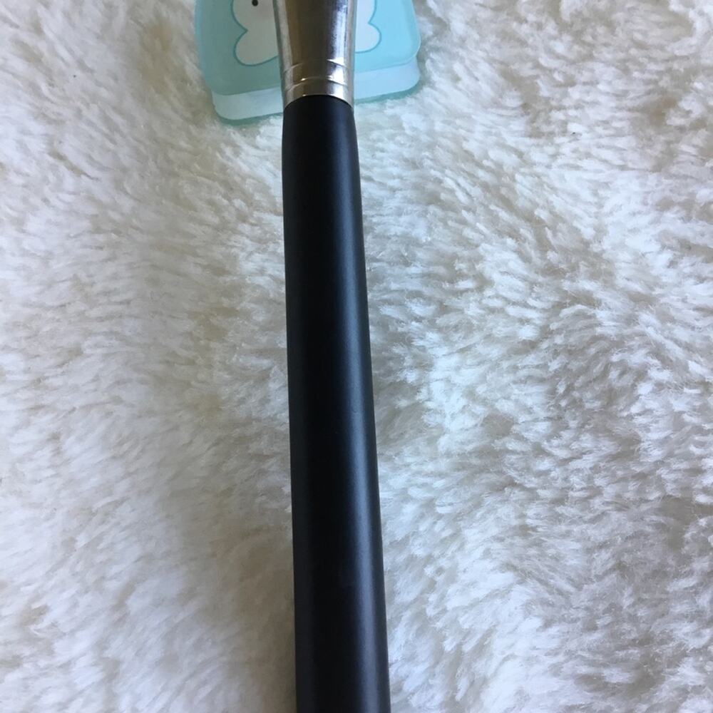 Japonesque Vintage Black Makeup Angled Brush #322 - Picture 5 of 16